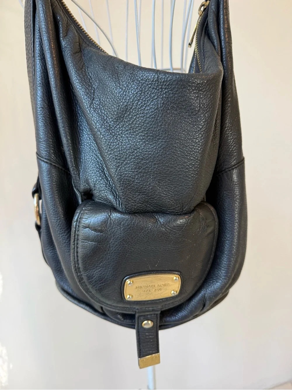 Michael Kors Black Pebbled Leather Hobo Shoulder Bag Gold Hardware